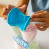 Playfoam Pluffle Luminescente – Jeu Sensoriel Tactile Dès 3 Ans – Texture Douce et Fluide – Brille dans le Noir – Tube Torsadé – Idée Cadeau Noël Enfant(Glow)